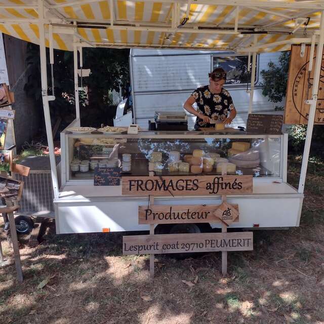 Marché à la ferme du collectif Tête-bêche