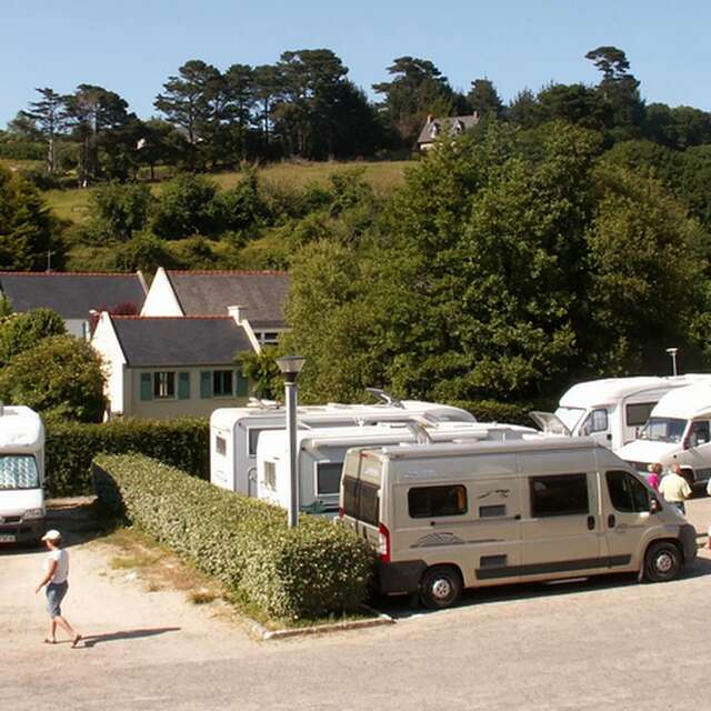 Aire d'accueil Saint Michel en Grève