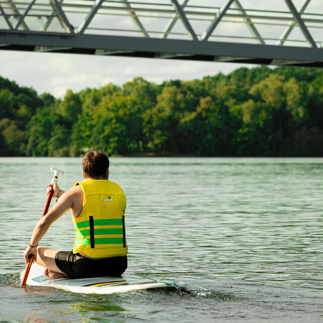 Location stand-up paddle - Lac de Saint-Pardoux