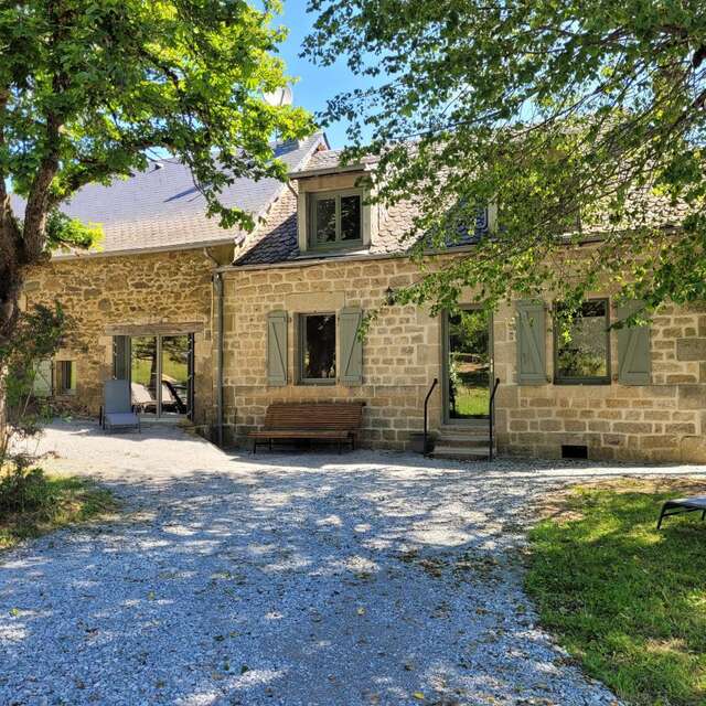 Gîte des Sources (spa intérieur)