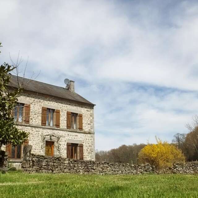 LE MAS LÉGER