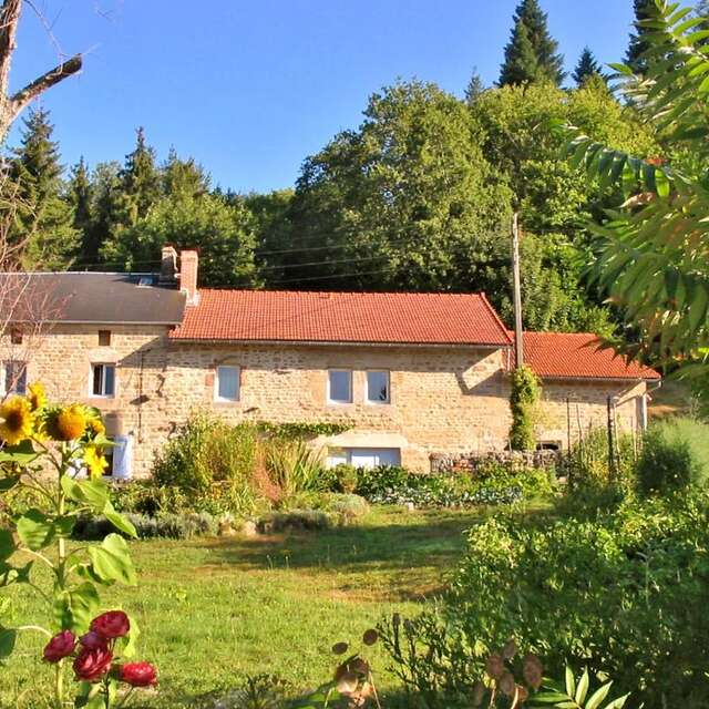 LE GÎTE DE NEUVIALLE