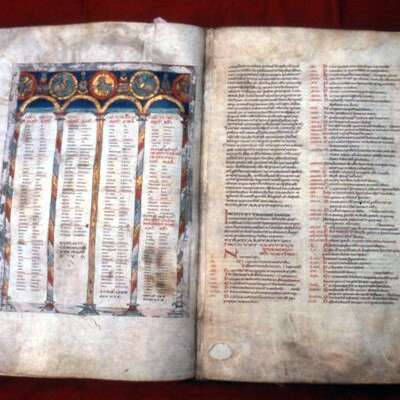 Bible du XIIeme siècle
