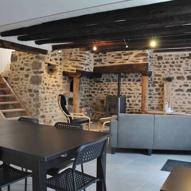 Meublé de tourisme "La Charbonnée"  4*