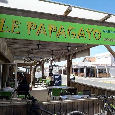 Le Papagayo
