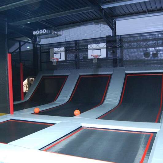 Laser Play - Trampoline parc