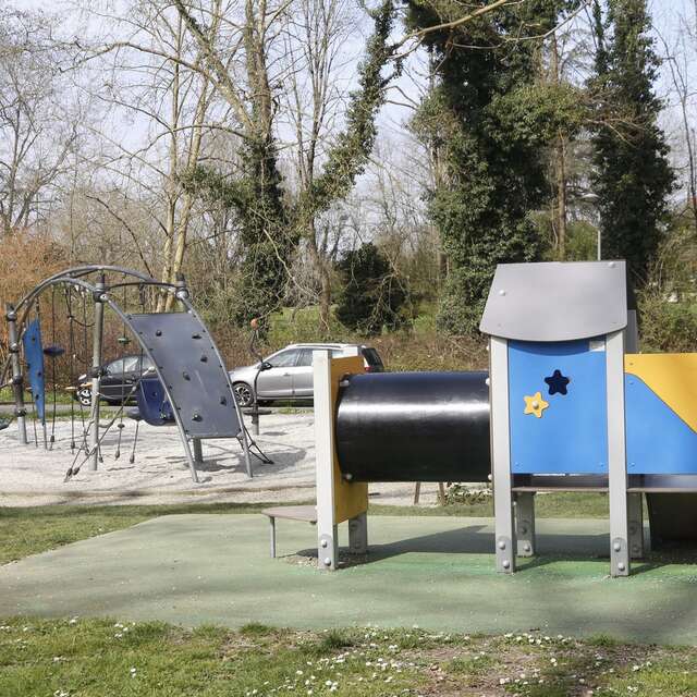 Aire de jeux -Berges du gave