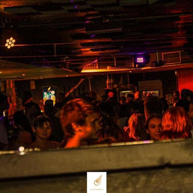 Discothèque One club