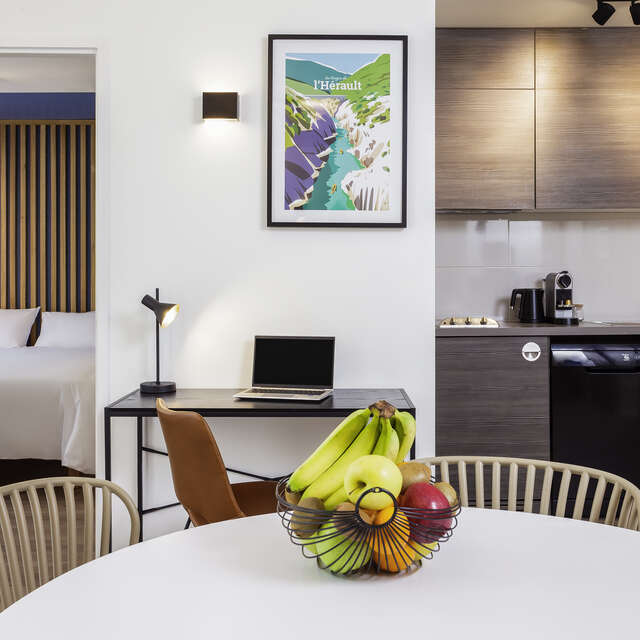 ADAGIO CENTRE COMEDIE