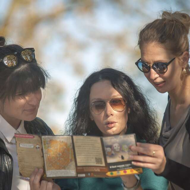 CHASSE AU TRÉSOR : MAMIE, J’AI  RATÉ LE FUTUR