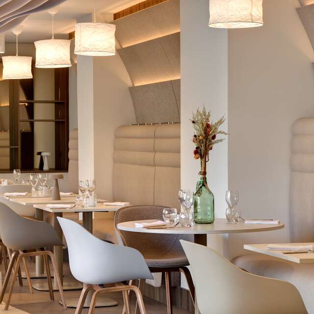 RESTAURANT BAR  - LE SIX