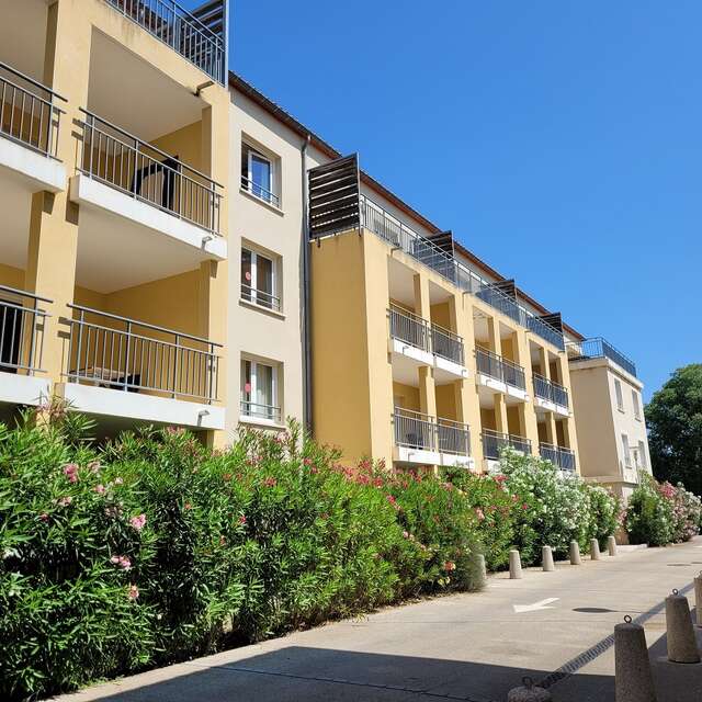 ZENITUDE JUVIGNAC - RESIDENCE DE TOURISME