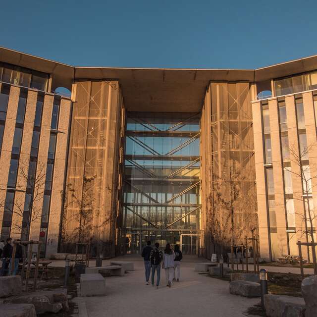 CAMPUS ARNAUD DE VILLENEUVE