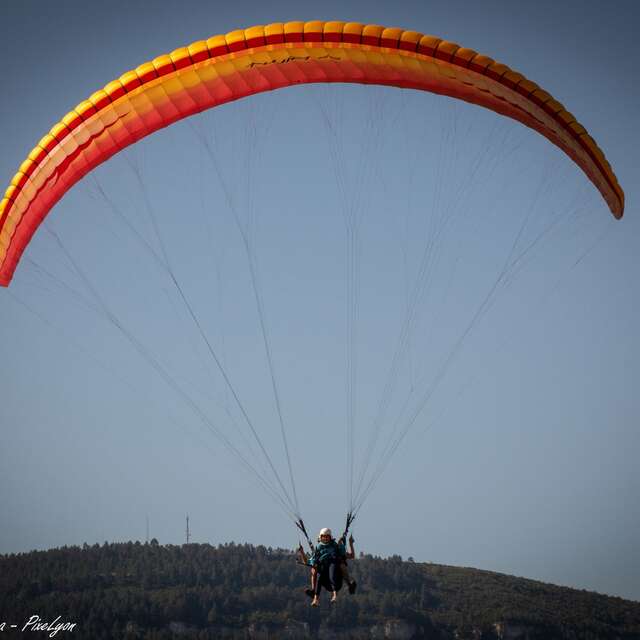 MILLAU EVASION PARAPENTE