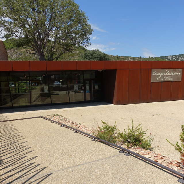 OFFICE DE TOURISME DE SAINT-GUILHEM-LE-DESERT VALLEE DE L'HERAULT
