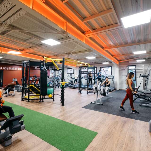 IN&OUT FITNESS BY CLUB7