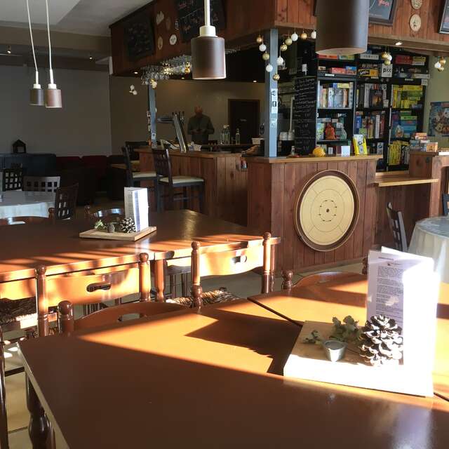 LE 8UIT - CAFE LUDIQUE
