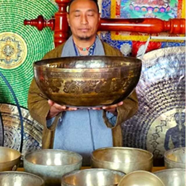 ATELIER : FORMATION : "L'ART DE LA GUÉRISON PAR LA VIBRATION DES BOLS CHANTANTS PAR PASANG LAMA