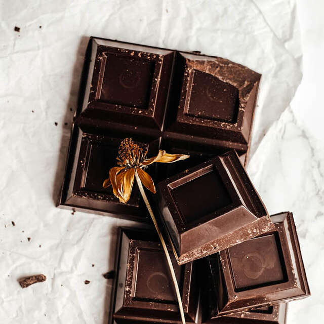 VISITE CONTÉE : ERSATZ, CHOCOLAT, ETCETERA.