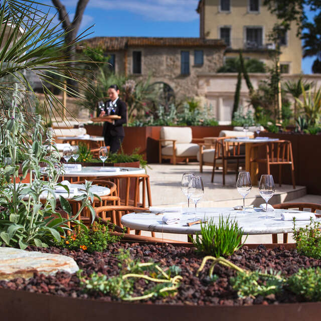 DOMAINE DE VERCHANT RESTAURANT MARCELLE