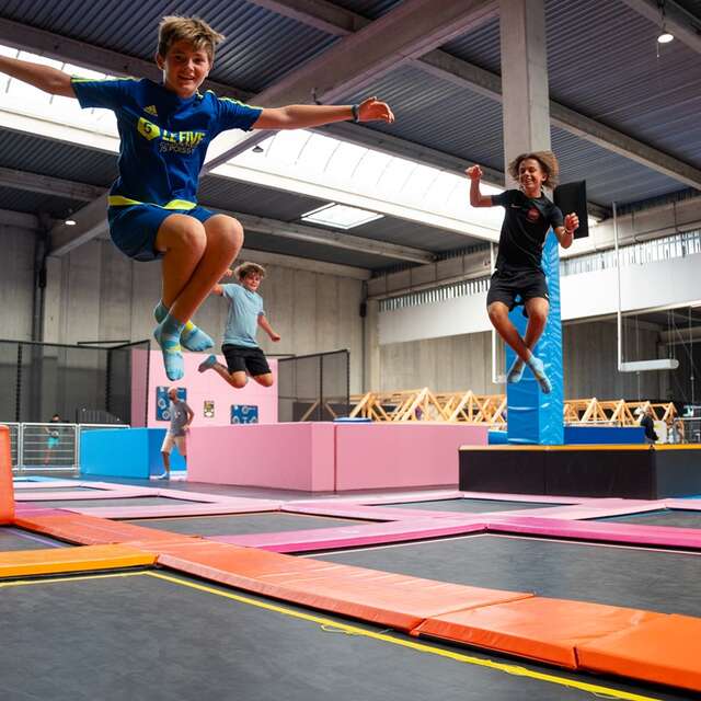 TRAMPOLINE PARK YOU JUMP MONTPELLIER LATTES