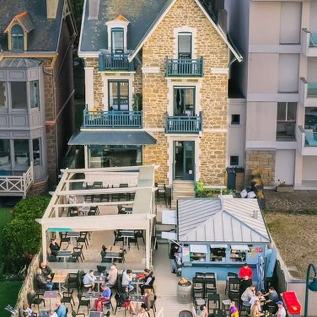 Hôtel Les Charmettes