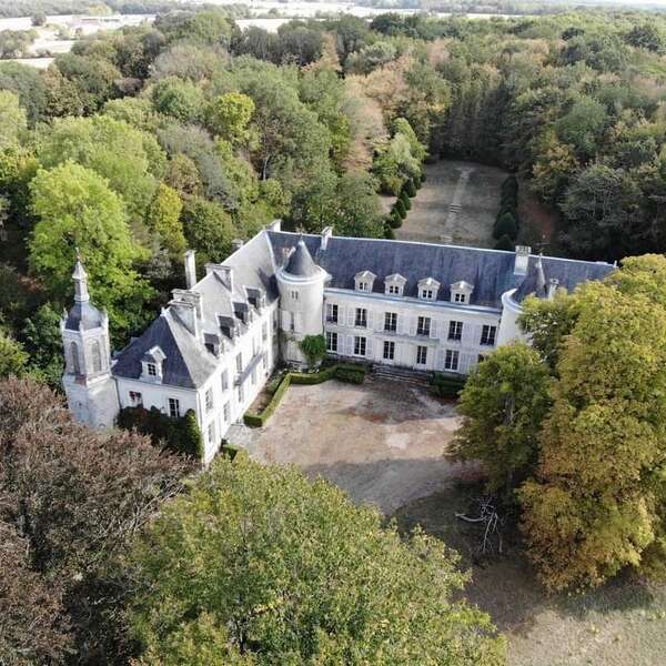 Chambres d'hôtes Château de Charnizay
