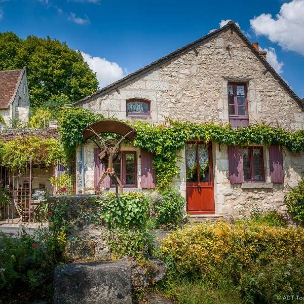 Crissay-sur-Manse, Avon-les-Roches, Tranchelion