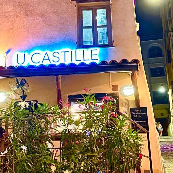 U CASTILLE