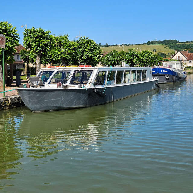 Bateau promenade - Billebaude 3333