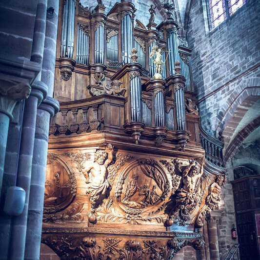 Buffet d'orgue de la Basilique Saint-Pierre