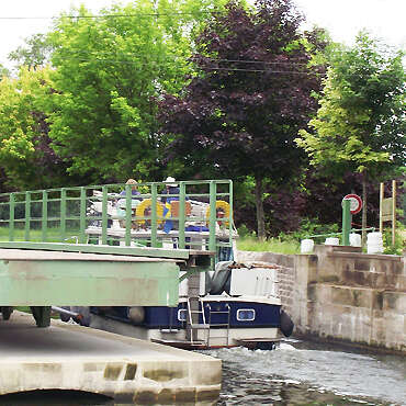 Pont tournant à la main