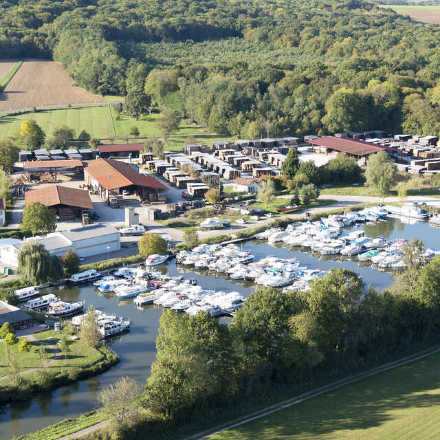 Saône Plaisance - Port de Savoyeux