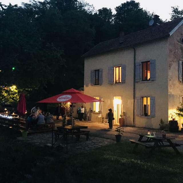 Bar restaurant Le Barnayout