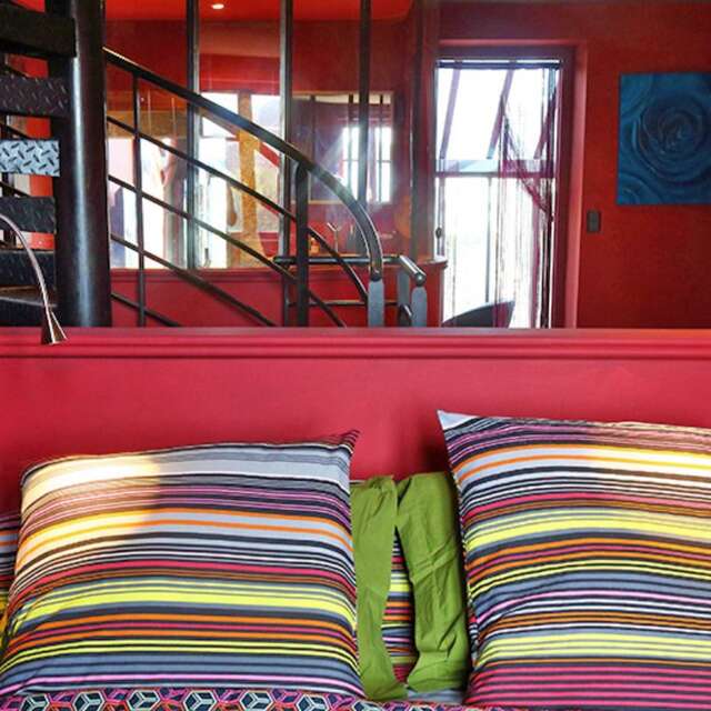 Barbary Lane House Rental Lounge