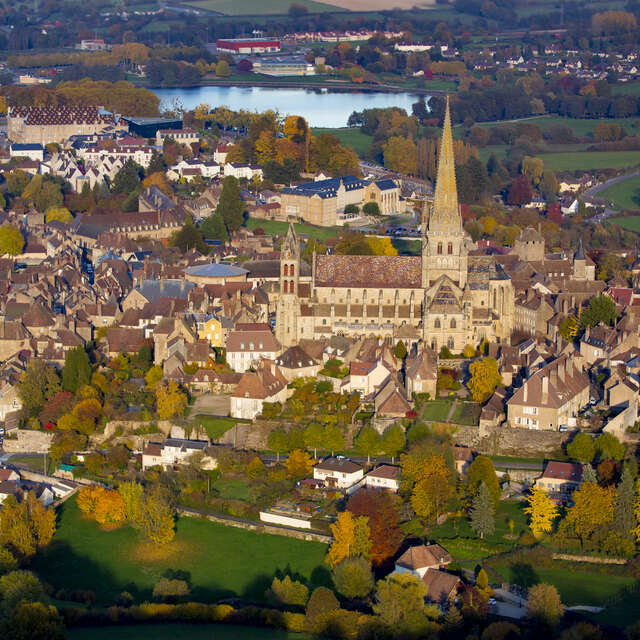 Cathédrale Saint-Lazare