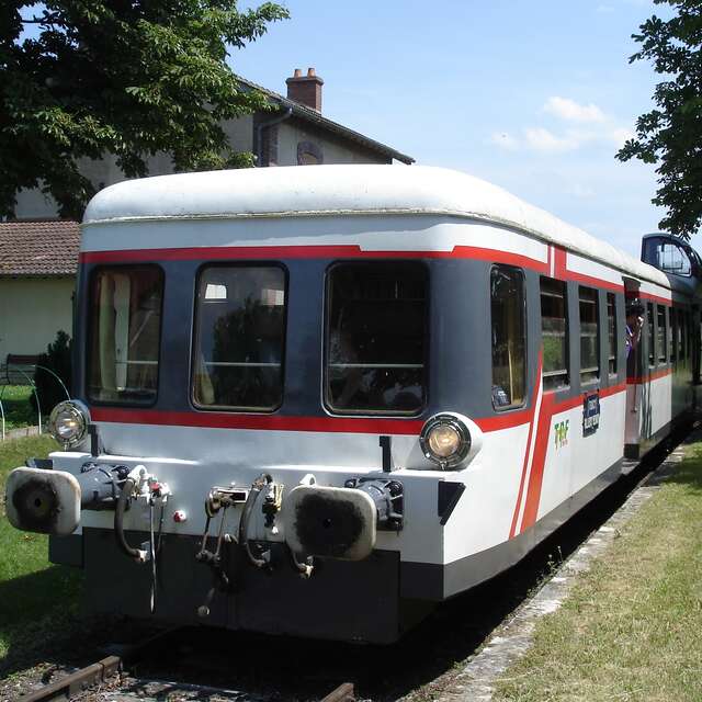 Train Touristique du Pays de Puisaye-Forterre