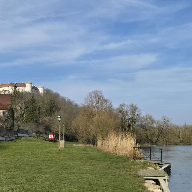 Halte fluviale Ray-sur-Saône