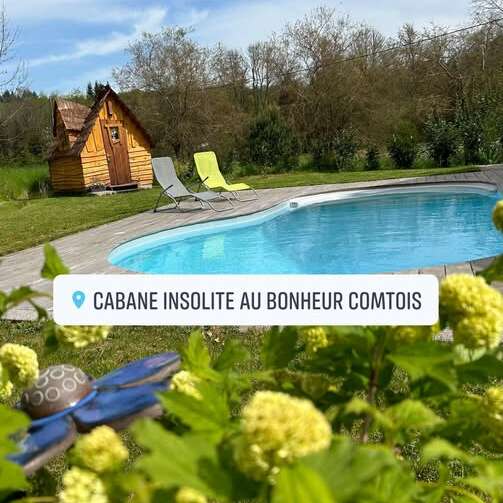 CABANE INSOLITE AU BONHEUR COMTOIS