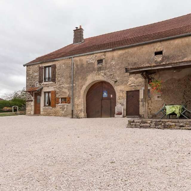 A L'ABRI DU PIN
