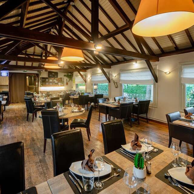 Logis Hôtel Restaurant des Acacias Lille Neuville-en-Ferrain