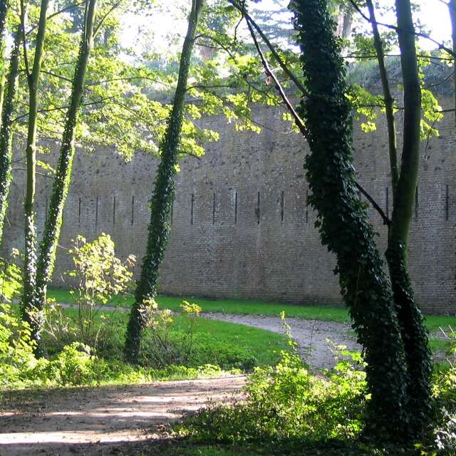 Atelier Art et Nature dans les remparts de Bergues
