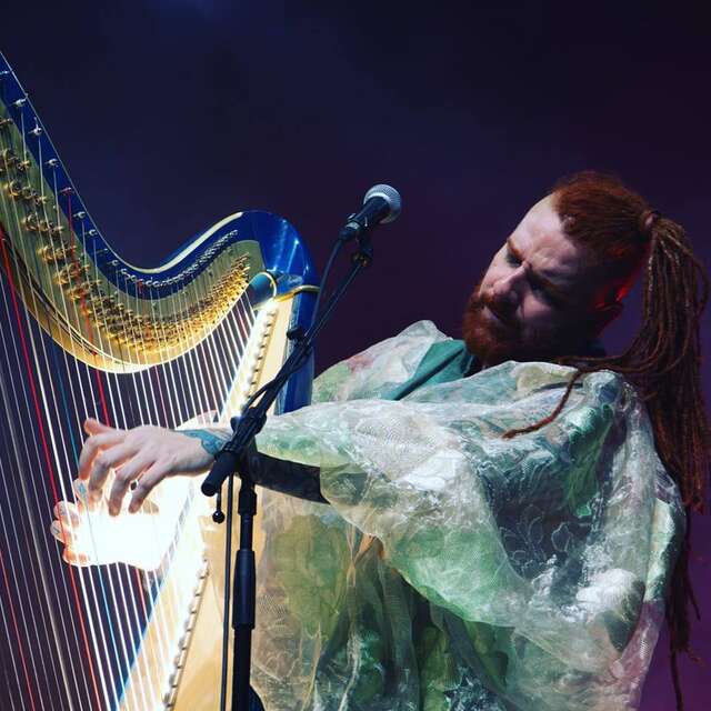 Lire entre les livres : Mael Isaac