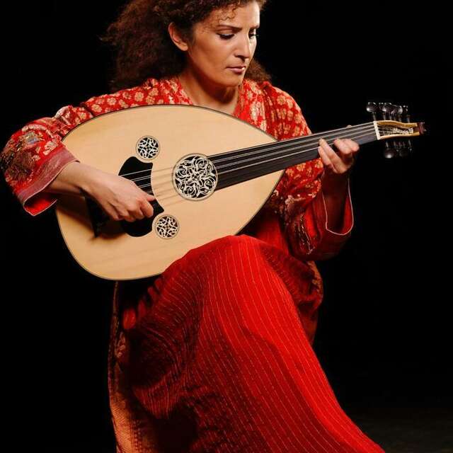 Waed Bouhassoun chante Oum Kalthoum