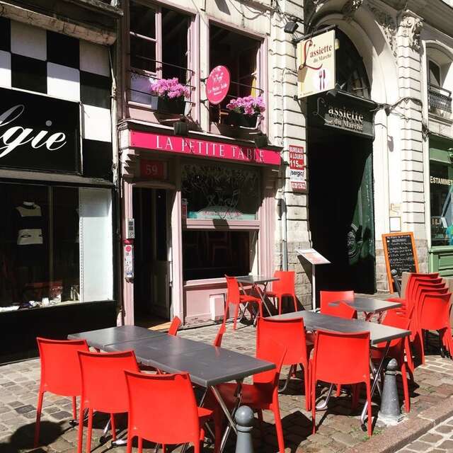 La Petite Table