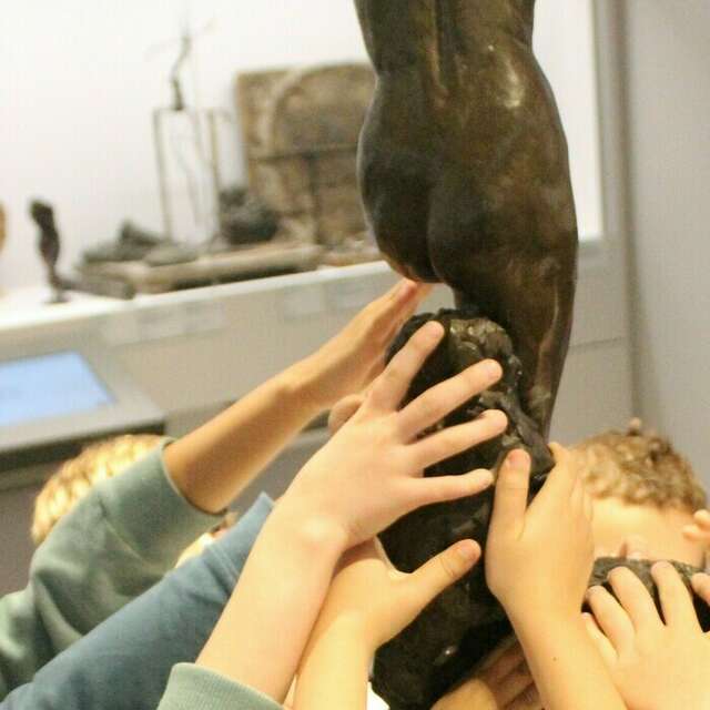 Animation jeunes publics / 4 sens