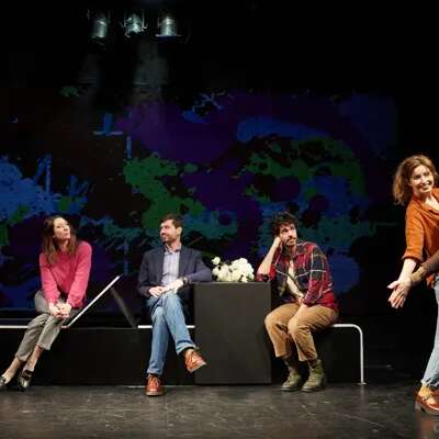 Théâtre : C’est pas facile d’être heureux quand on va mal