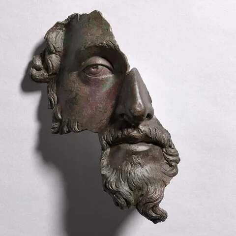 1er dimanche du mois : Visite guidée exposition temporaire - "Visages. L'art du portrait grec et romain dans les collections du Louvre".