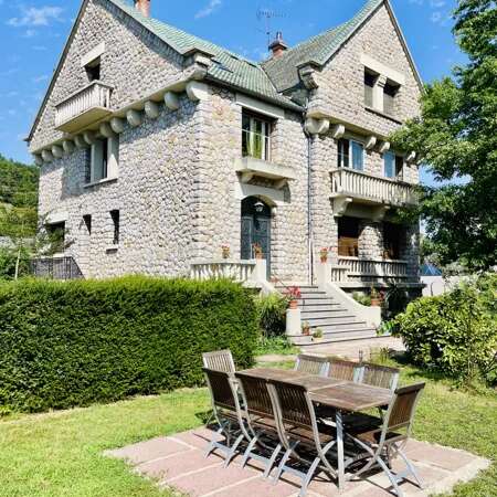 La maison au toit vert