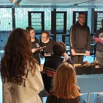 ATELIER POUR TOUS AU MUSÉE SOULAGES, CRÉATION & INCLUSION
